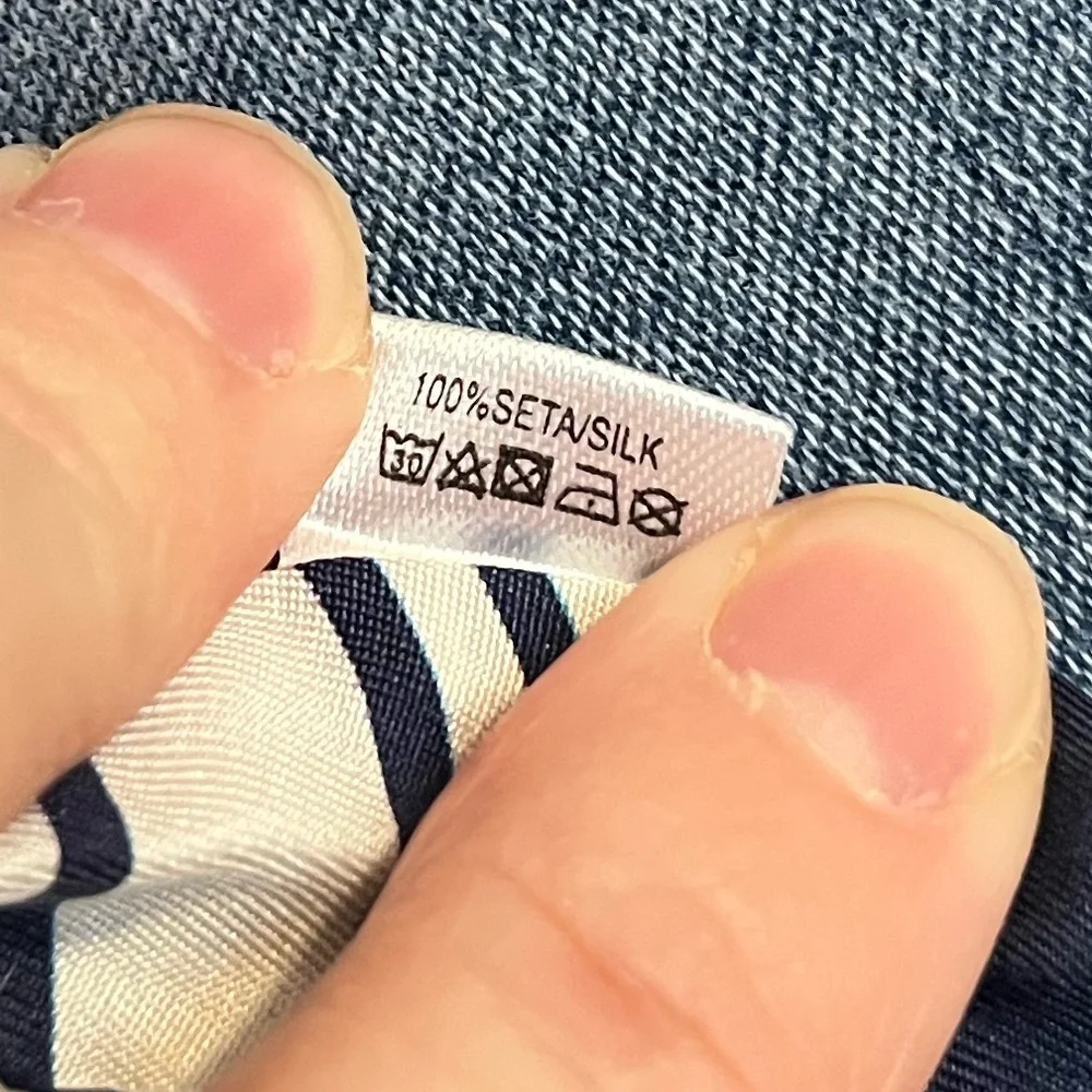 Jacob Cohen Women's Dark Blue Skinny Jeans with Striped Tie Belt - Picture 10 of 16